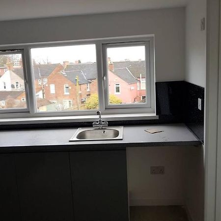 2Nd Floor Comfy Swindon Centre - Loft Studio公寓 外观 照片